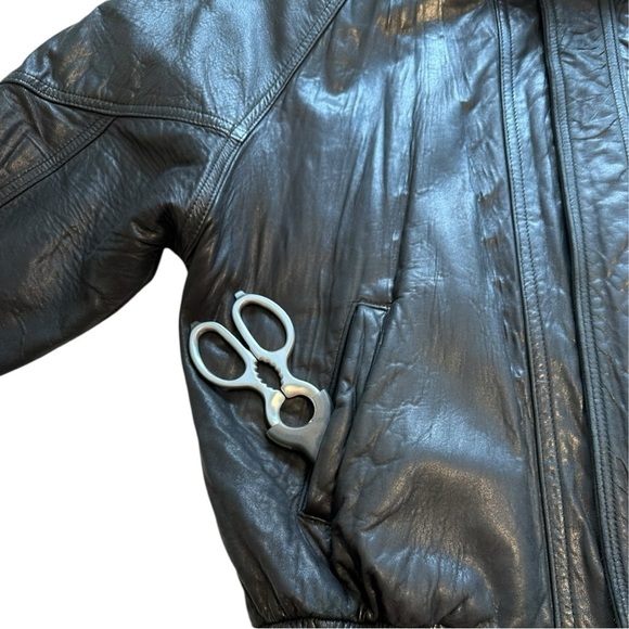 BFC Montreal Canada Vintage Leather Moto Jacket Zip Up Black Jacket - Size Small - Picture 6 of 16